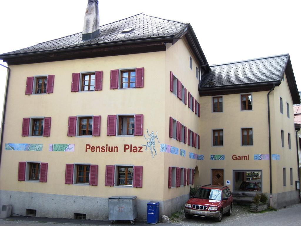 Pensiun Garni Plaz Hotel Scuol Exterior foto